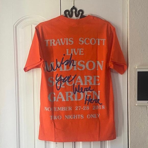 Travis Scott 2018 Astroworld Tour Tee Madison Garden - Picture 1 of 4